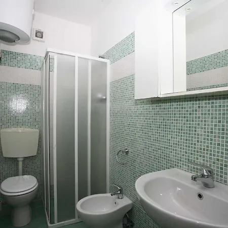 Appartamento Solar Con Piscina Bibione