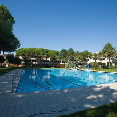 Solar Con Piscina *